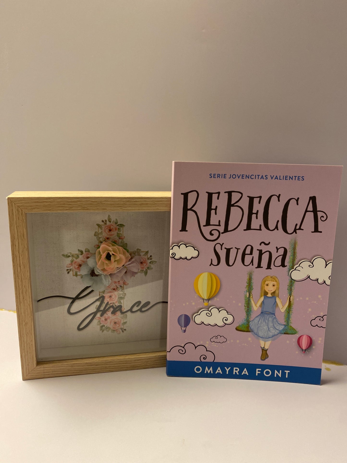Rebecca Sueña  Omayra Font